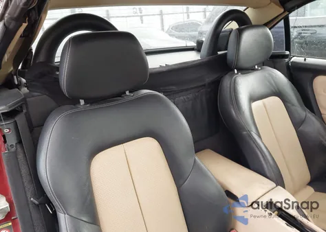 2001 Mercedes-Benz Slk 320 z USA, uszkodzony, nr VIN WDBKK65F01F198210